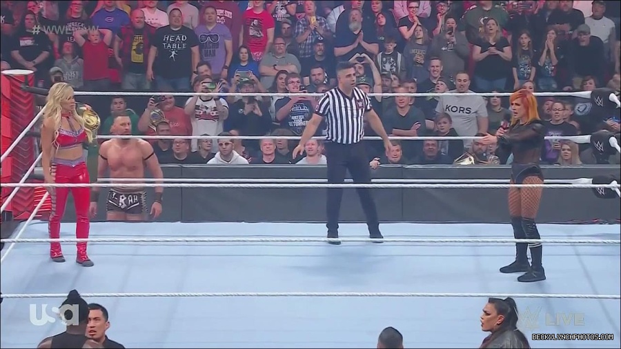 WWE_Monday_Night_Raw_2022_06_06_720p_HDTV_x264-NWCHD_mp4_001579311.jpg