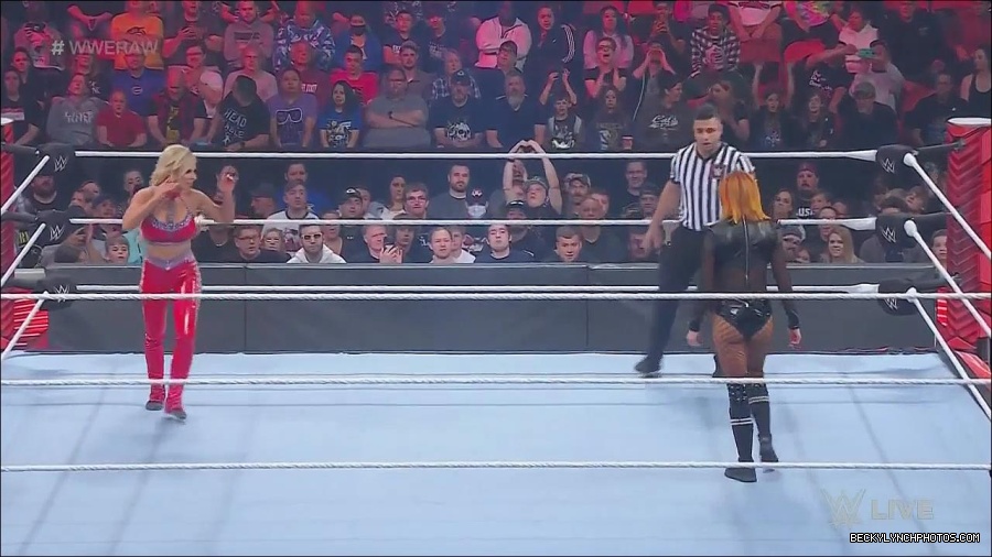 WWE_Monday_Night_Raw_2022_06_06_720p_HDTV_x264-NWCHD_mp4_001615747.jpg