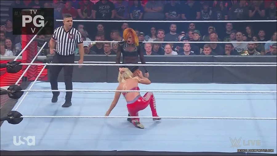 WWE_Monday_Night_Raw_2022_06_06_720p_HDTV_x264-NWCHD_mp4_001630162.jpg