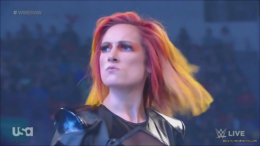 WWE_Monday_Night_Raw_2022_06_06_720p_HDTV_x264-NWCHD_mp4_001650182.jpg