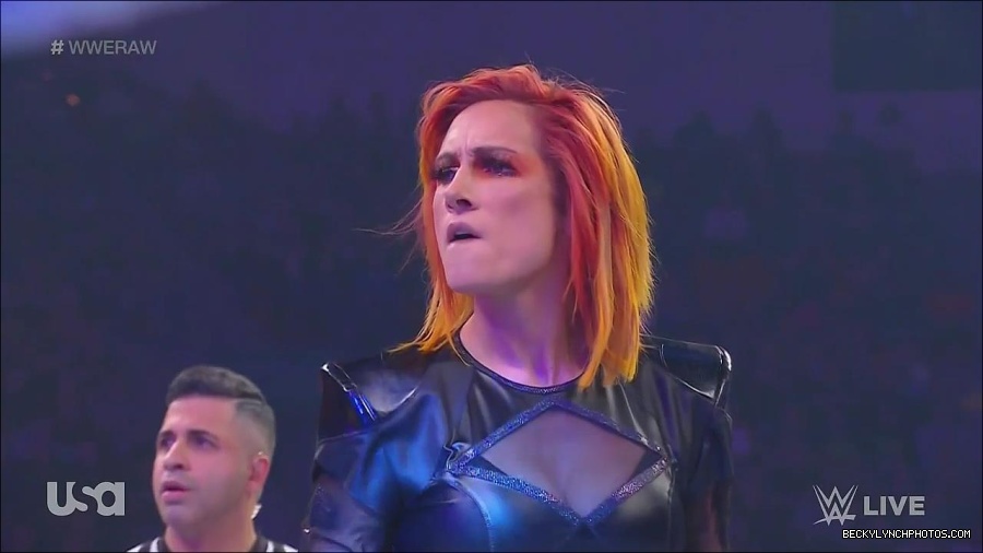 WWE_Monday_Night_Raw_2022_06_06_720p_HDTV_x264-NWCHD_mp4_001652584.jpg