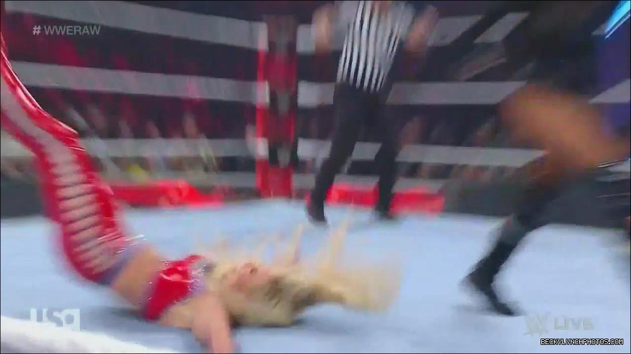 WWE_Monday_Night_Raw_2022_06_06_720p_HDTV_x264-NWCHD_mp4_001682614.jpg