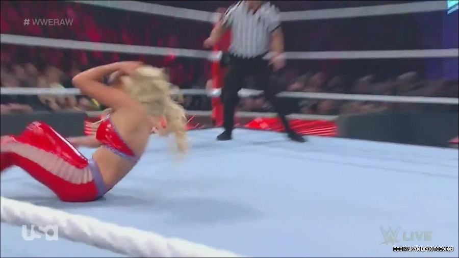 WWE_Monday_Night_Raw_2022_06_06_720p_HDTV_x264-NWCHD_mp4_001683015.jpg