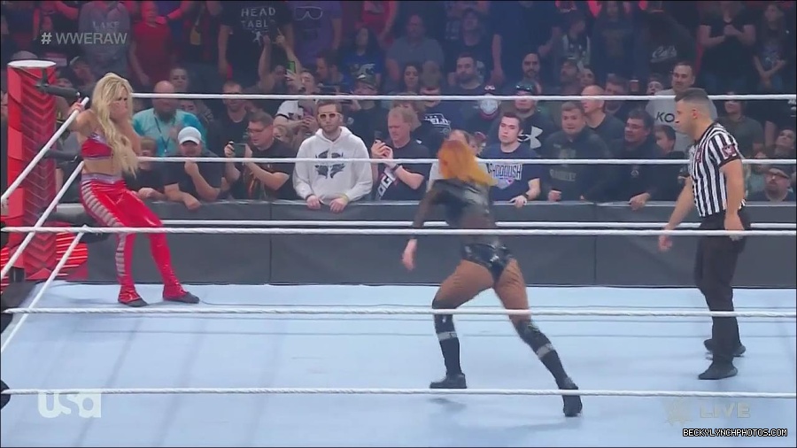 WWE_Monday_Night_Raw_2022_06_06_720p_HDTV_x264-NWCHD_mp4_001690622.jpg