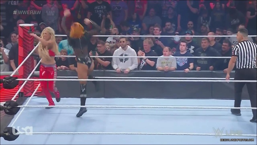 WWE_Monday_Night_Raw_2022_06_06_720p_HDTV_x264-NWCHD_mp4_001691423.jpg