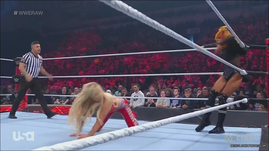 WWE_Monday_Night_Raw_2022_06_06_720p_HDTV_x264-NWCHD_mp4_001697829.jpg