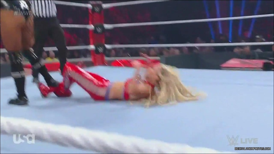 WWE_Monday_Night_Raw_2022_06_06_720p_HDTV_x264-NWCHD_mp4_001735067.jpg