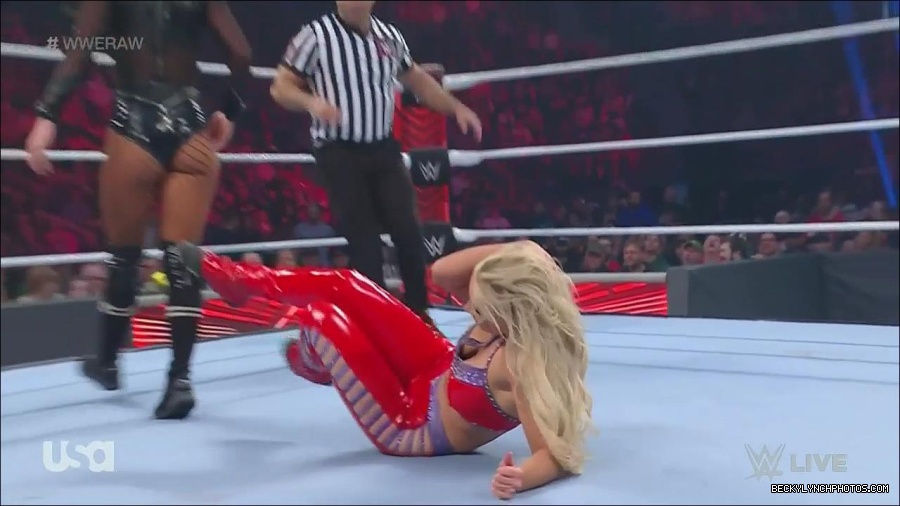 WWE_Monday_Night_Raw_2022_06_06_720p_HDTV_x264-NWCHD_mp4_001736268.jpg