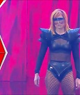 WWE_Monday_Night_Raw_2022_06_06_720p_HDTV_x264-NWCHD_mp4_001392357.jpg