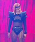 WWE_Monday_Night_Raw_2022_06_06_720p_HDTV_x264-NWCHD_mp4_001394760.jpg
