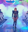 WWE_Monday_Night_Raw_2022_06_06_720p_HDTV_x264-NWCHD_mp4_001405571.jpg