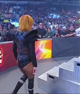WWE_Monday_Night_Raw_2022_06_06_720p_HDTV_x264-NWCHD_mp4_001415981.jpg