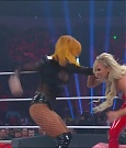 WWE_Monday_Night_Raw_2022_06_06_720p_HDTV_x264-NWCHD_mp4_001532464.jpg