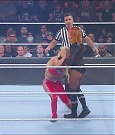WWE_Monday_Night_Raw_2022_06_06_720p_HDTV_x264-NWCHD_mp4_001535667.jpg