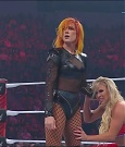 WWE_Monday_Night_Raw_2022_06_06_720p_HDTV_x264-NWCHD_mp4_001542074.jpg