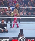 WWE_Monday_Night_Raw_2022_06_06_720p_HDTV_x264-NWCHD_mp4_001565297.jpg