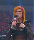WWE_Monday_Night_Raw_2022_06_06_720p_HDTV_x264-NWCHD_mp4_001581313.jpg