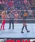 WWE_Monday_Night_Raw_2022_06_06_720p_HDTV_x264-NWCHD_mp4_001603735.jpg