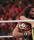 SETH_ROLLINS_mp4_002663666.jpg