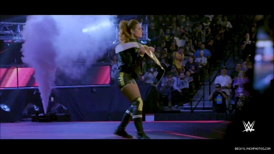 The_2019_WWE_Draft_mp4_000819900.jpg