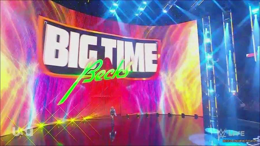 WWE_Monday_Night_Raw_2022_06_13_720p_HDTV_x264-NWCHD_mp4_001979779.jpg
