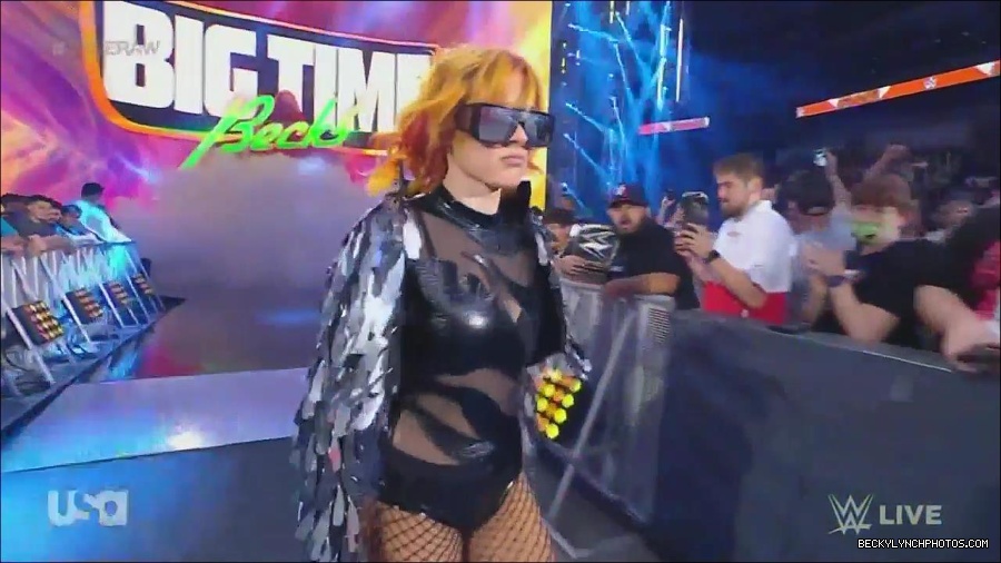 WWE_Monday_Night_Raw_2022_06_13_720p_HDTV_x264-NWCHD_mp4_002004604.jpg