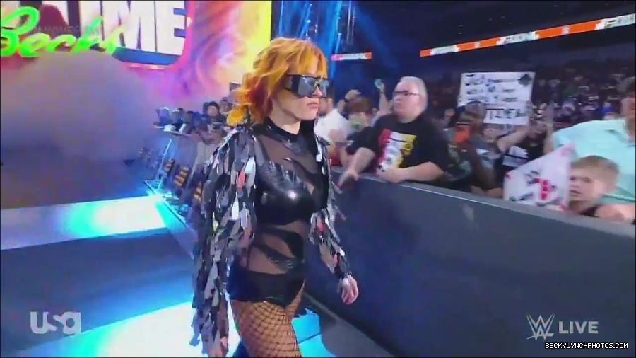 WWE_Monday_Night_Raw_2022_06_13_720p_HDTV_x264-NWCHD_mp4_002005405.jpg