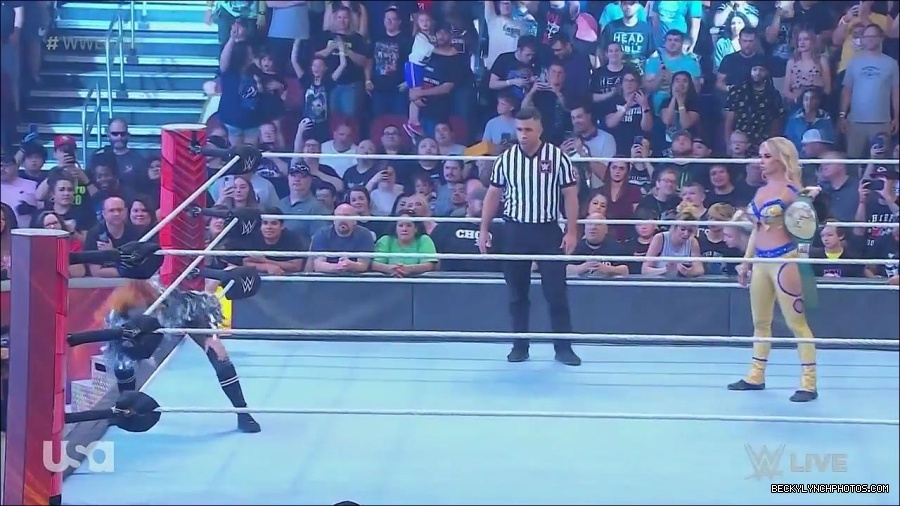 WWE_Monday_Night_Raw_2022_06_13_720p_HDTV_x264-NWCHD_mp4_002016616.jpg