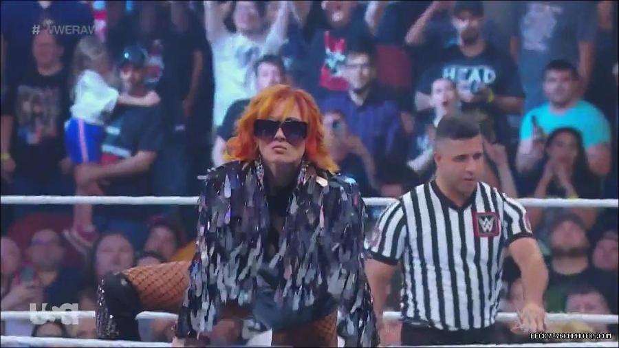 WWE_Monday_Night_Raw_2022_06_13_720p_HDTV_x264-NWCHD_mp4_002020620.jpg