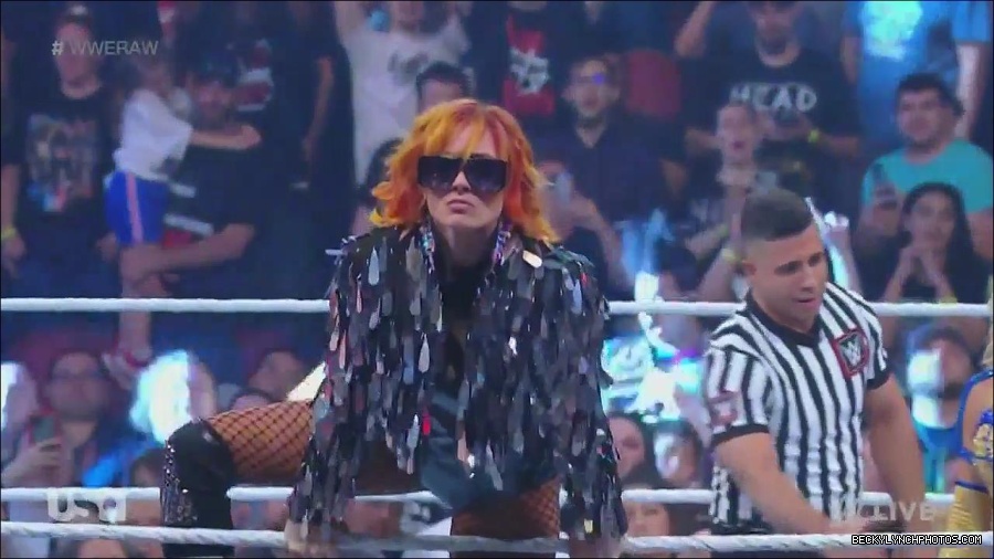 WWE_Monday_Night_Raw_2022_06_13_720p_HDTV_x264-NWCHD_mp4_002021021.jpg