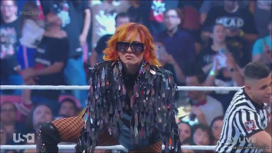 WWE_Monday_Night_Raw_2022_06_13_720p_HDTV_x264-NWCHD_mp4_002021821.jpg