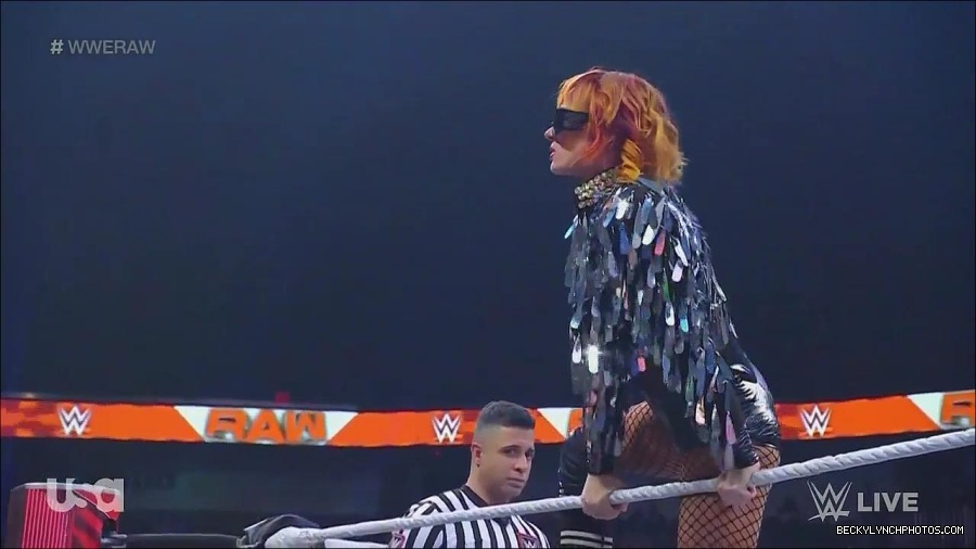 WWE_Monday_Night_Raw_2022_06_13_720p_HDTV_x264-NWCHD_mp4_002037437.jpg