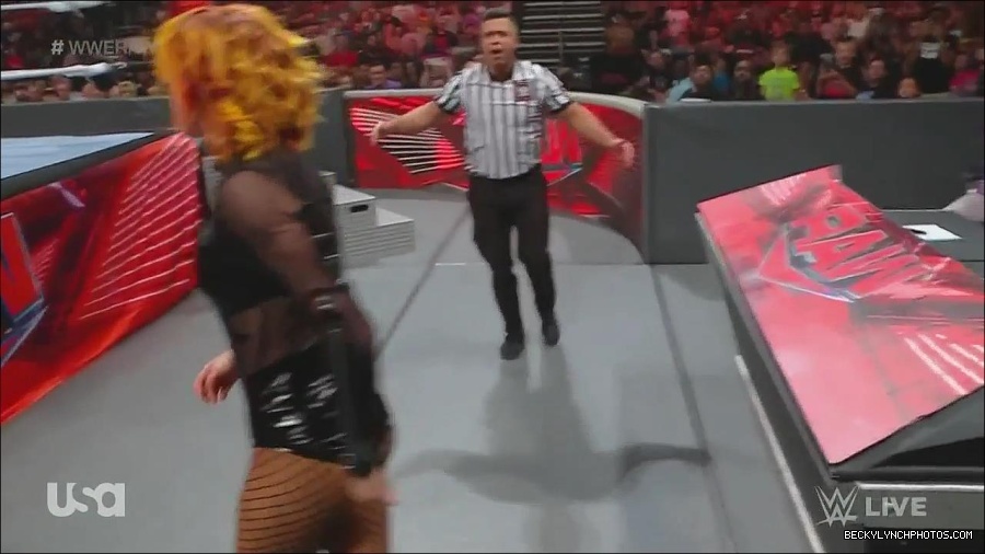 WWE_Monday_Night_Raw_2022_06_13_720p_HDTV_x264-NWCHD_mp4_002108508.jpg