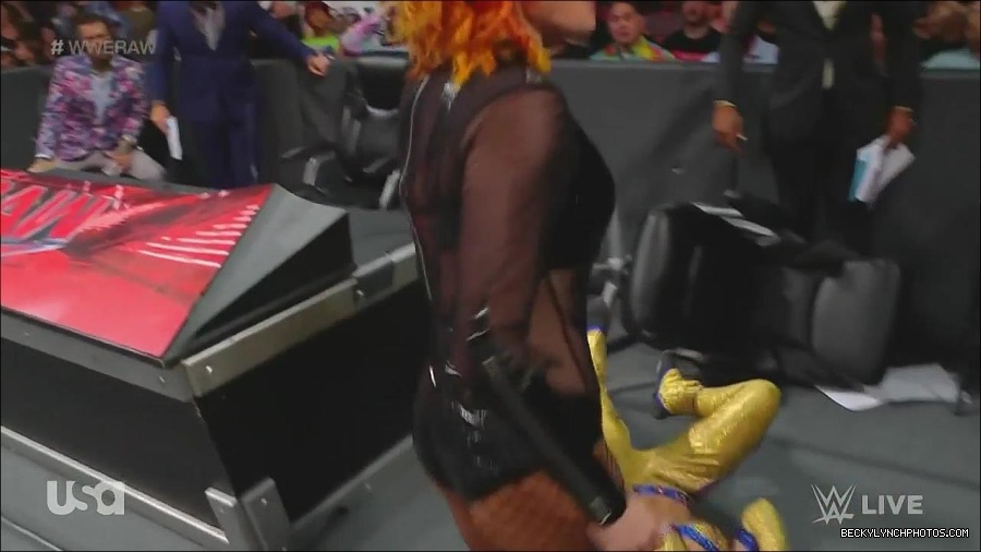 WWE_Monday_Night_Raw_2022_06_13_720p_HDTV_x264-NWCHD_mp4_002111711.jpg