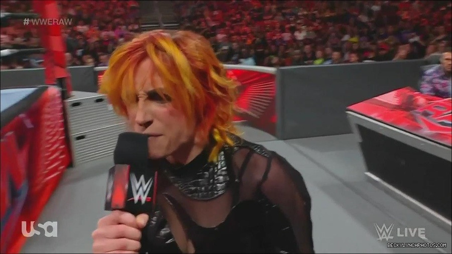 WWE_Monday_Night_Raw_2022_06_13_720p_HDTV_x264-NWCHD_mp4_002139339.jpg