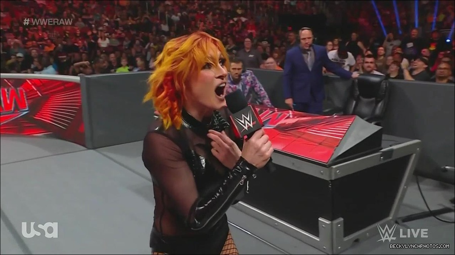 WWE_Monday_Night_Raw_2022_06_13_720p_HDTV_x264-NWCHD_mp4_002148548.jpg
