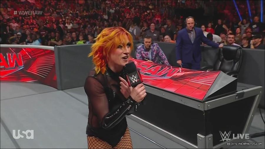 WWE_Monday_Night_Raw_2022_06_13_720p_HDTV_x264-NWCHD_mp4_002149349.jpg