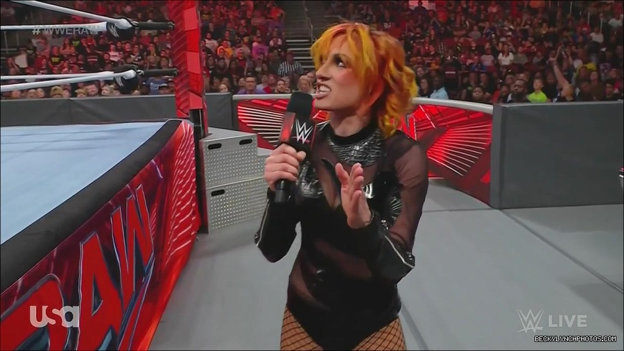 WWE_Monday_Night_Raw_2022_06_13_720p_HDTV_x264-NWCHD_mp4_002172972.jpg