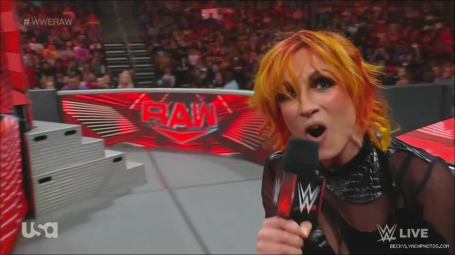 WWE_Monday_Night_Raw_2022_06_13_720p_HDTV_x264-NWCHD_mp4_002180180.jpg
