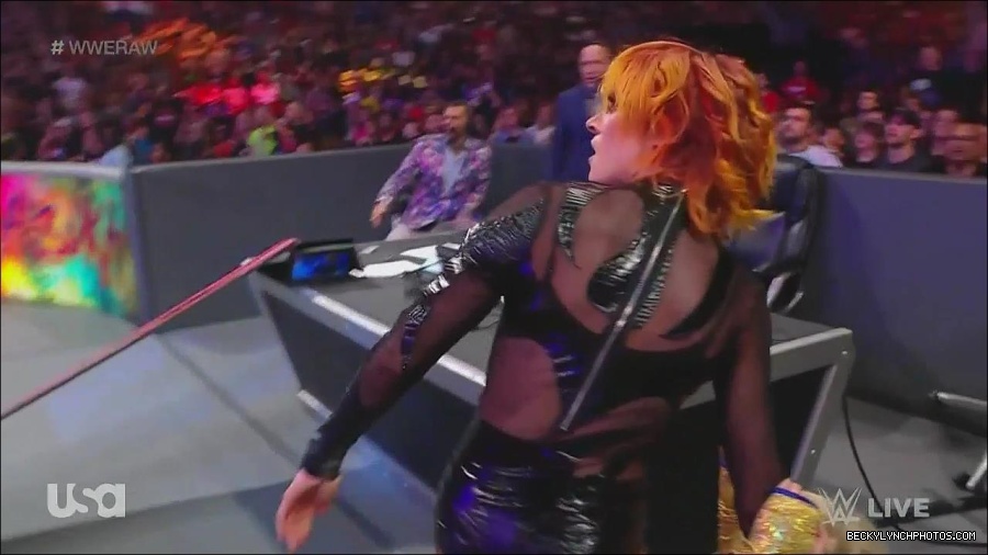 WWE_Monday_Night_Raw_2022_06_13_720p_HDTV_x264-NWCHD_mp4_002188588.jpg