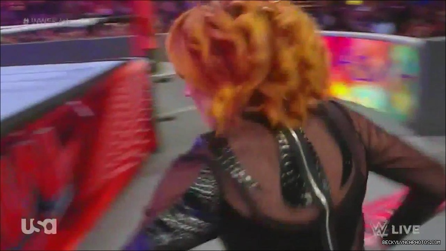 WWE_Monday_Night_Raw_2022_06_13_720p_HDTV_x264-NWCHD_mp4_002191791.jpg