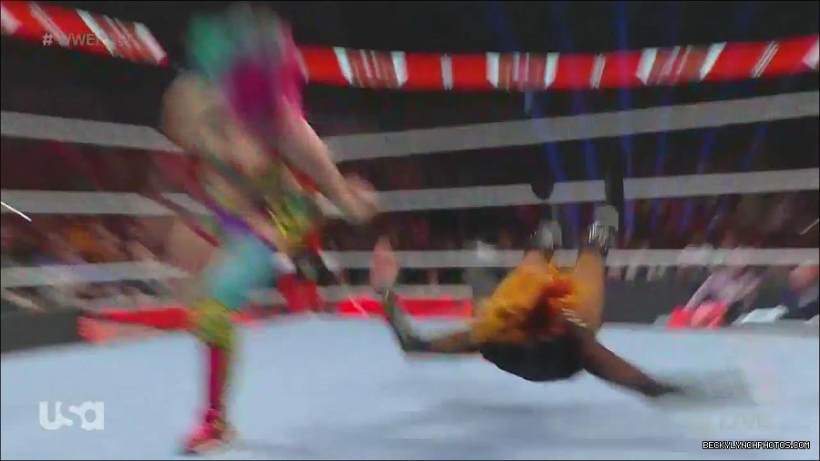 WWE_Monday_Night_Raw_2022_06_13_720p_HDTV_x264-NWCHD_mp4_002223823.jpg