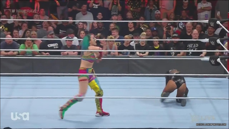 WWE_Monday_Night_Raw_2022_06_13_720p_HDTV_x264-NWCHD_mp4_002226626.jpg