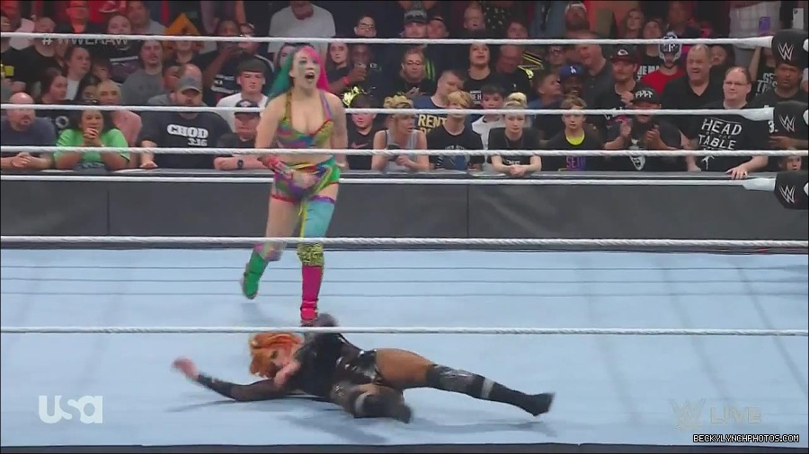 WWE_Monday_Night_Raw_2022_06_13_720p_HDTV_x264-NWCHD_mp4_002244244.jpg