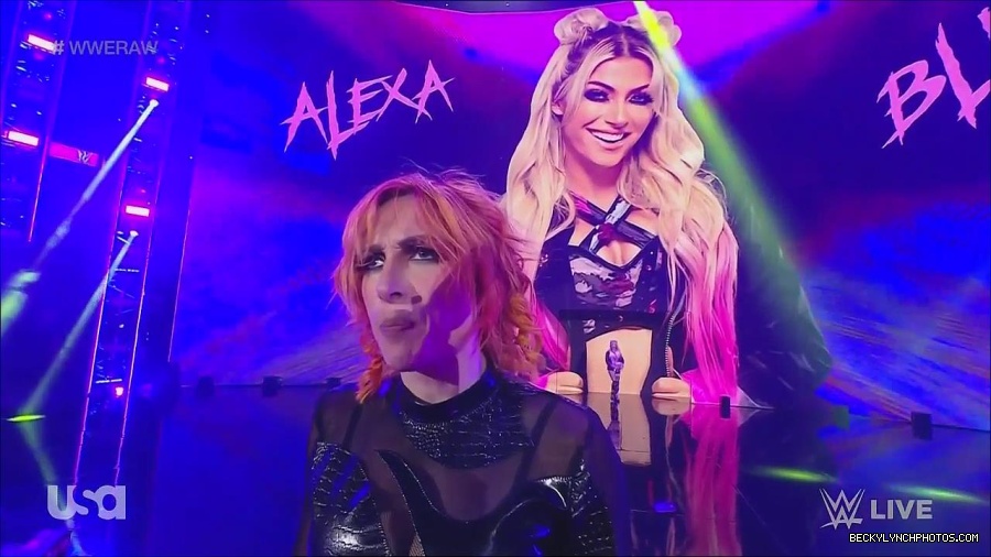 WWE_Monday_Night_Raw_2022_06_13_720p_HDTV_x264-NWCHD_mp4_002275074.jpg
