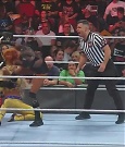 WWE_Monday_Night_Raw_2022_06_13_720p_HDTV_x264-NWCHD_mp4_002066666.jpg