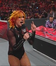WWE_Monday_Night_Raw_2022_06_13_720p_HDTV_x264-NWCHD_mp4_002150550.jpg