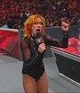 WWE_Monday_Night_Raw_2022_06_13_720p_HDTV_x264-NWCHD_mp4_002151351.jpg