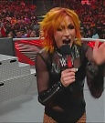 WWE_Monday_Night_Raw_2022_06_13_720p_HDTV_x264-NWCHD_mp4_002170170.jpg