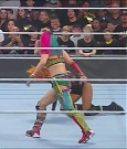 WWE_Monday_Night_Raw_2022_06_13_720p_HDTV_x264-NWCHD_mp4_002229028.jpg